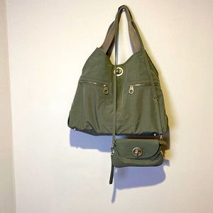 Baggallini travel purse and matching clutch